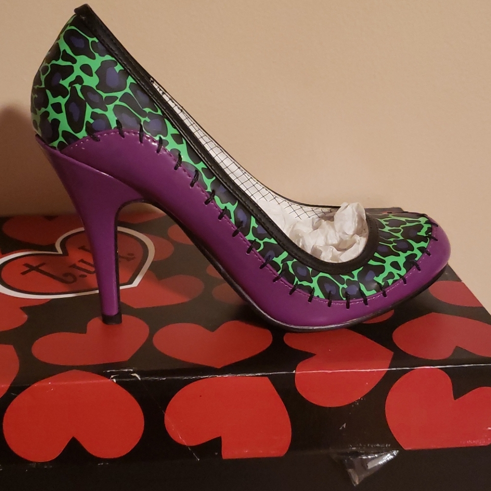 Green/purple leopard T.U.K. heels